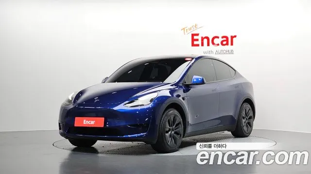 Фотография автомобиля — Tesla Model Y