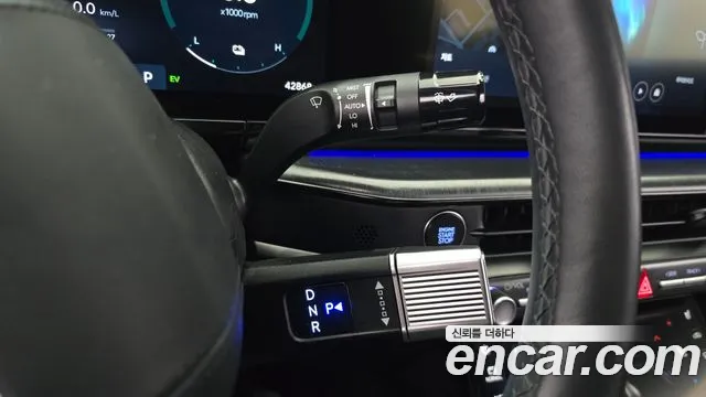 Hyundai Grandeur GN7 — Фото автомобиля 8