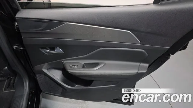 Peugeot 408 — Фото автомобиля 24