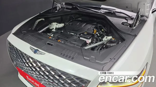 Genesis GV80 2.5T Бензин AWD — Фото автомобиля 6