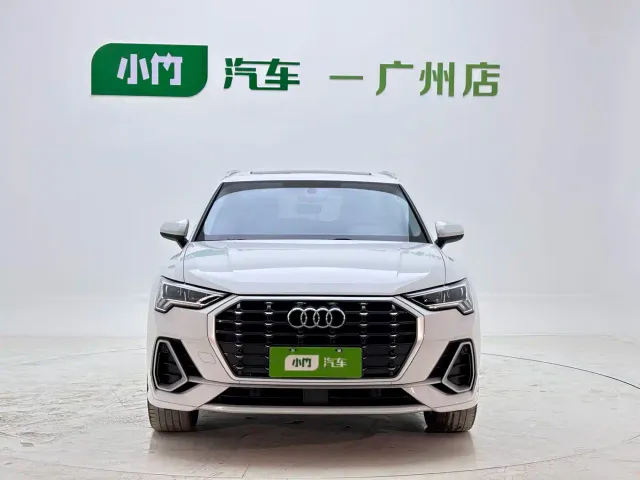 Audi Q3 — Фото автомобиля 3