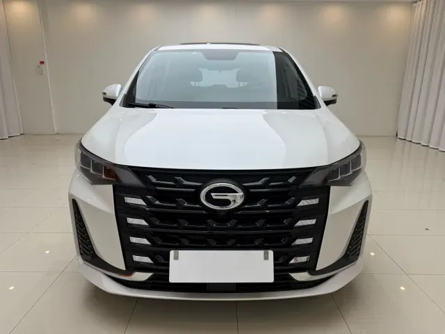 GAC Trumpchi M6 — Фото автомобиля 2