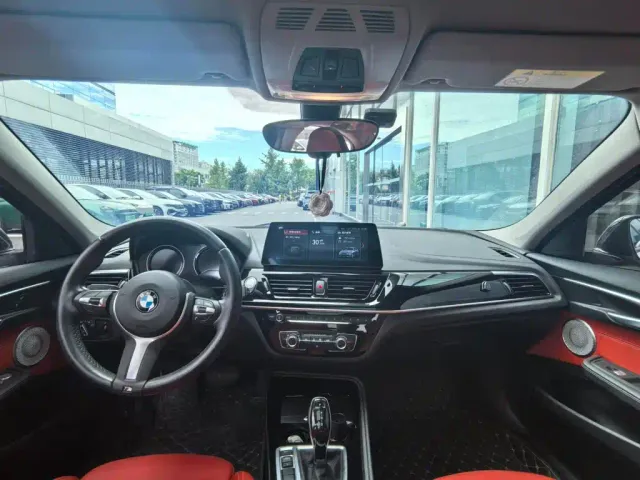 BMW 1 Series — Фото автомобиля 6