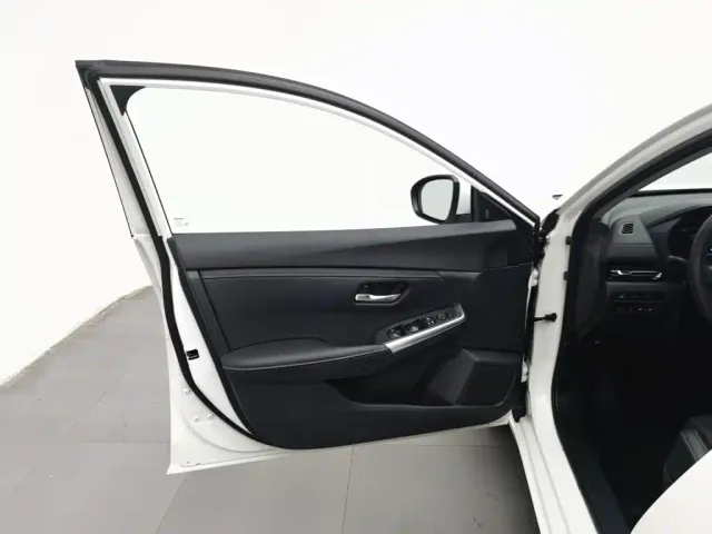 Nissan Sylphy — Фото автомобиля 8