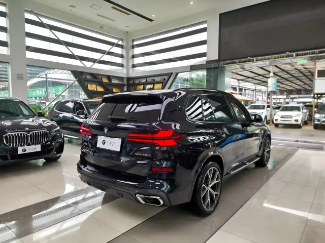 BMW X5 — Фото автомобиля 6