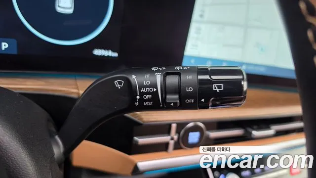 Hyundai Santa Fe MX5 — Фото автомобиля 30