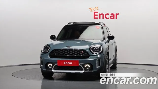 MINI Countryman — Фото автомобиля 3
