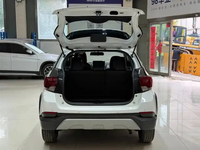 Toyota YARiS L Zhi Xuan — Фото автомобиля 21