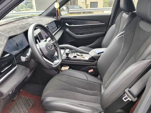 Geely Xingyue L — Фото автомобиля 11