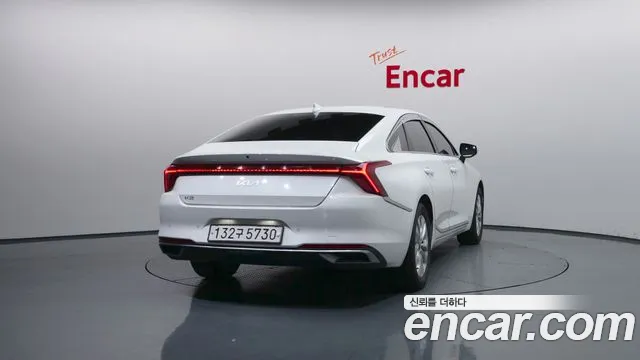 Kia K8 — Фото автомобиля 4