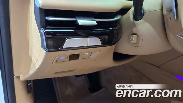 Genesis G80 RG3 — Фото автомобиля 18