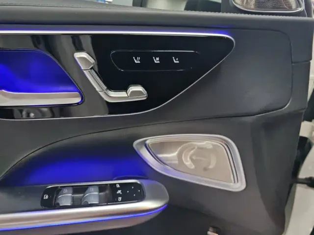 Mercedes-Benz C-Class — Фото автомобиля 9