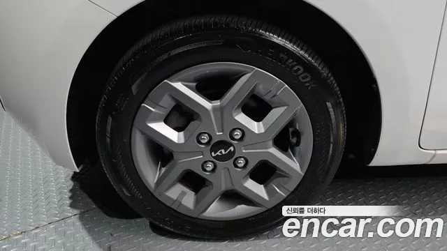 Kia RAY Новый Kia Ray Prestige — Фото автомобиля 5