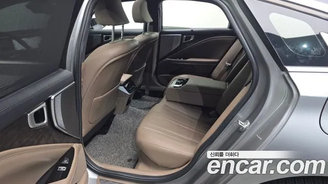 Kia K8 K8 Hybrid — Фото автомобиля 11