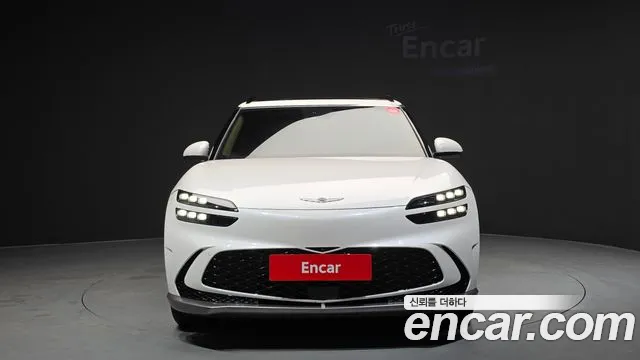 Genesis GV60 — Фото автомобиля 3