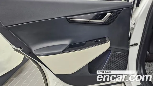 Kia EV6 — Фото автомобиля 23
