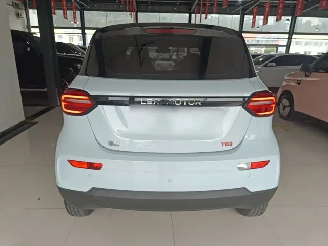 Leapmotor T03 — Фото автомобиля 5