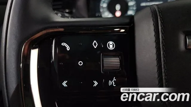 Land Rover Range Rover Velar Range Rover Velar 2.0 P250 Dynamic SE — Фото автомобиля 17
