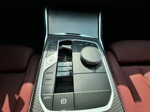 BMW 3 Series — Фото автомобиля 8