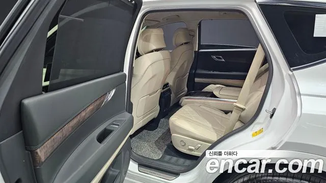 Genesis GV80 2.5T Бензин AWD — Фото автомобиля 12