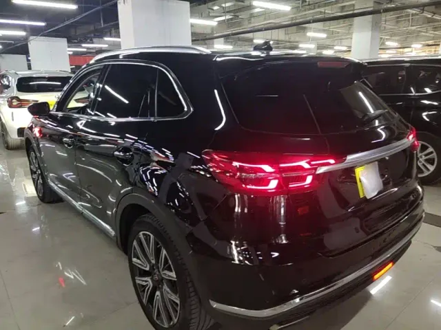 Hongqi HS5 — Фото автомобиля 4