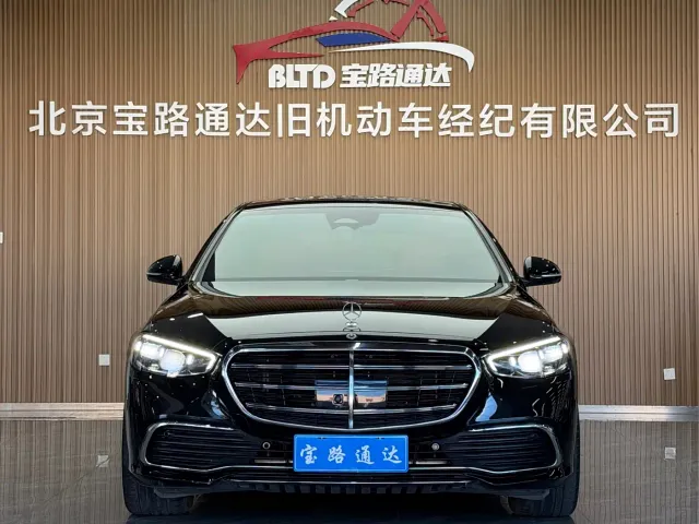 Mercedes-Benz S-Class — Фото автомобиля 2