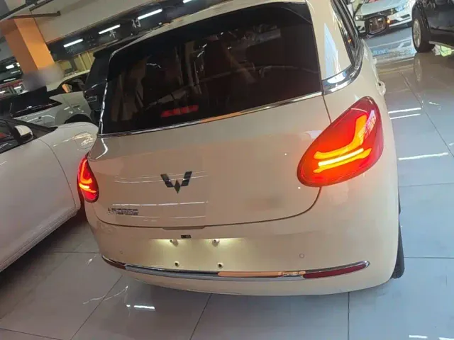 Wuling Bingo — Фото автомобиля 5
