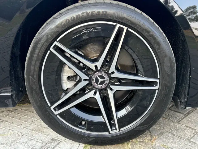 Mercedes-Benz C-Class — Фото автомобиля 17