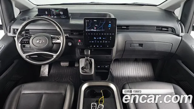 Hyundai Staria — Фото автомобиля 10