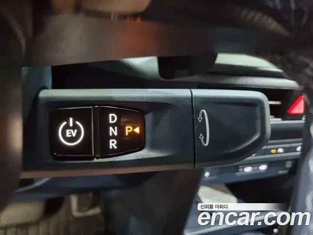 Kia PV5 — Фото автомобиля 10