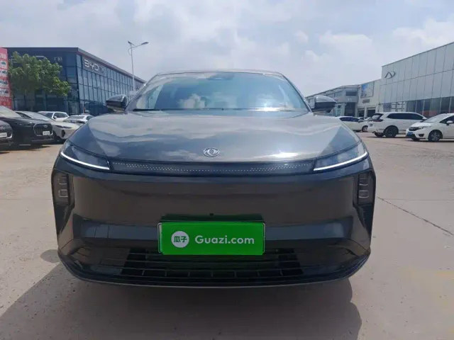 Dongfeng Aeolus L8 — Фото автомобиля 2