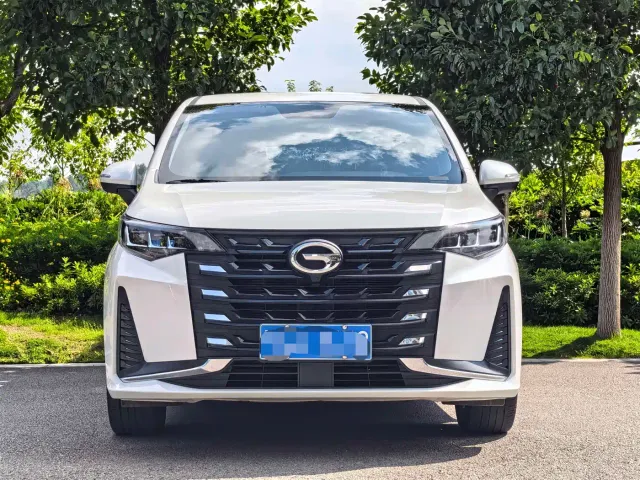 GAC Trumpchi M6 — Фото автомобиля 2