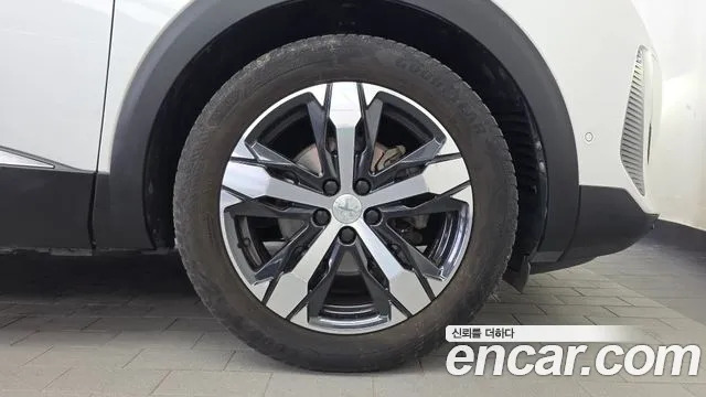 Peugeot 3008 — Фото автомобиля 21