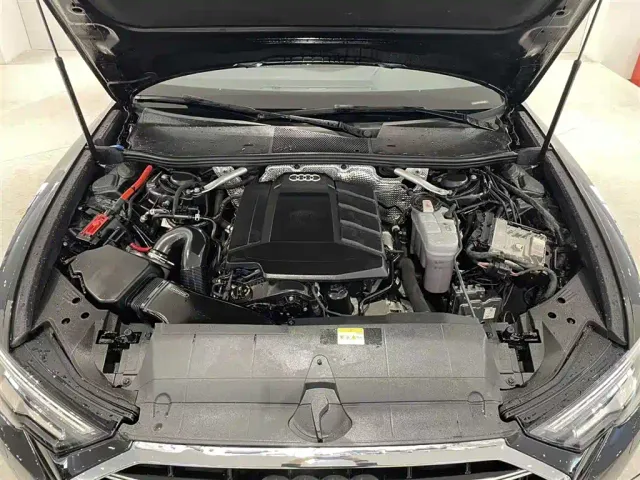 Audi A6L — Фото автомобиля 9