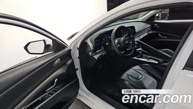 Hyundai Avante — Фото автомобиля 15