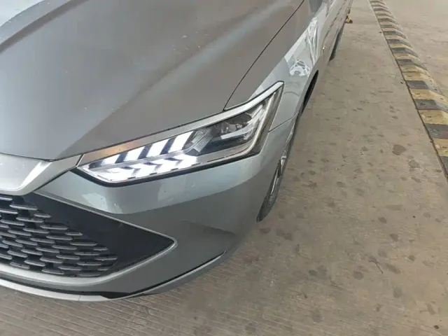 BYD Qin PLUS — Фото автомобиля 23