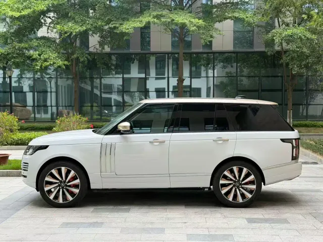 Land Rover Range Rover — Фото автомобиля 9