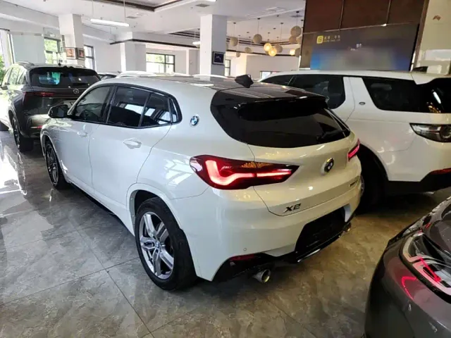 BMW X2 — Фото автомобиля 4