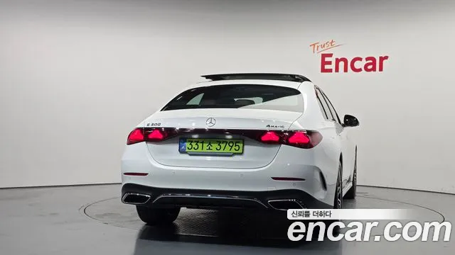 Mercedes-Benz E-Class W214 — Фото автомобиля 4