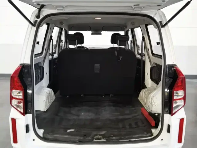 Wuling Hongguang Plus — Фото автомобиля 16