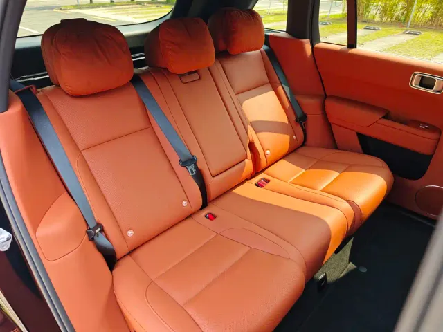 Li Auto L7 — Фото автомобиля 22
