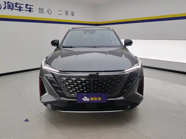 Changan Z6 — Фото автомобиля 2