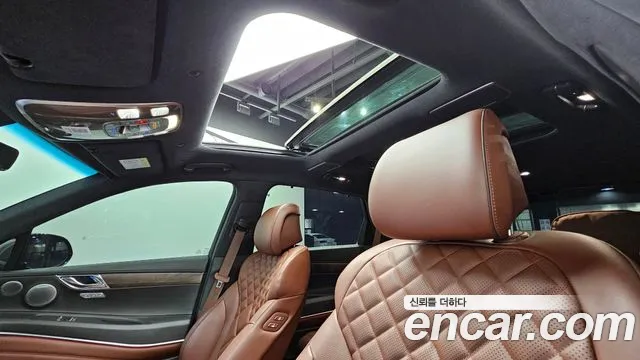 Genesis GV80 2.5T Бензин 2WD — Фото автомобиля 18