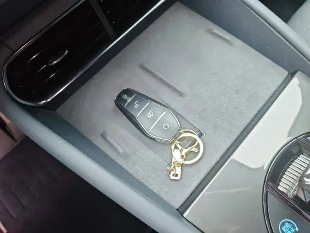 BYD Seal 06 GT — Фото автомобиля 8