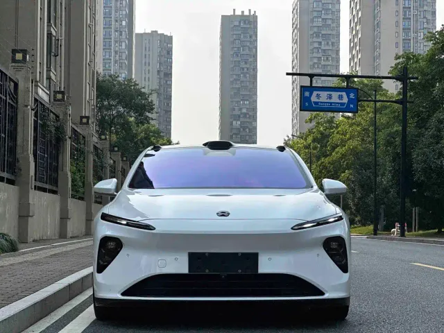 Nio ET7 — Фото автомобиля 2