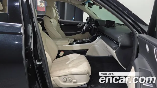Genesis GV80 2.5T Бензин AWD — Фото автомобиля 11