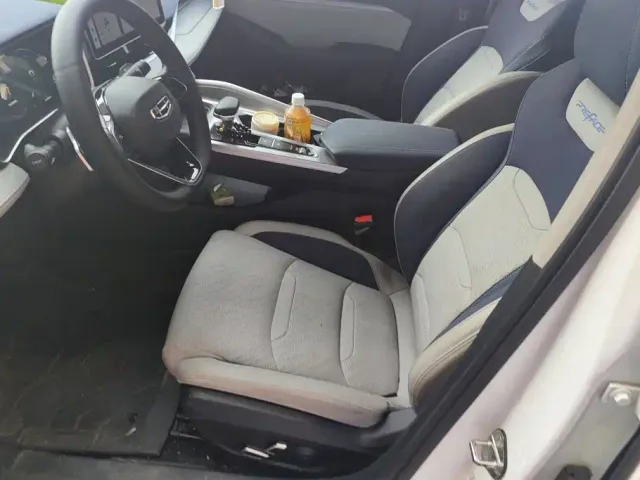Geely Xingrui — Фото автомобиля 9