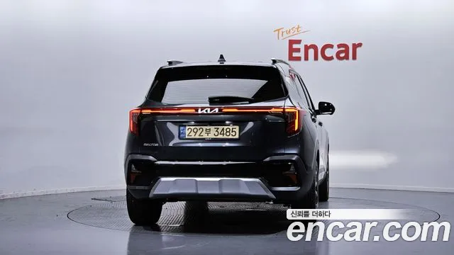 Kia Seltos Новый Seltos Бензин 2.0 2WD — Фото автомобиля 3