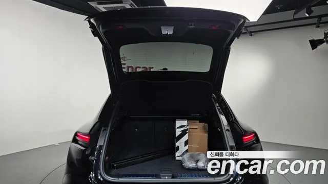 Porsche Macan Electric — Фото автомобиля 27