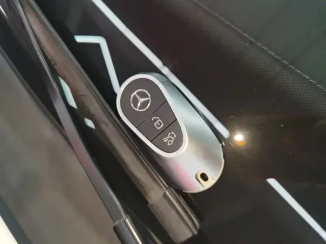 Mercedes-Benz C-Class — Фото автомобиля 8